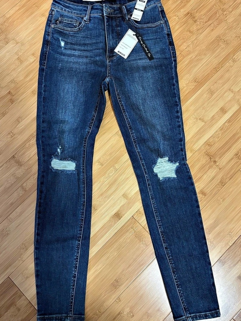Judy Blue Mid Rise Skinny Distressed Blue Jeans Waist 7/28 NWT